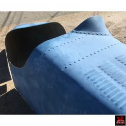 For sale, vintage Bugatti body in fiberglass, for a 1927 Bugatti Type 35B car.